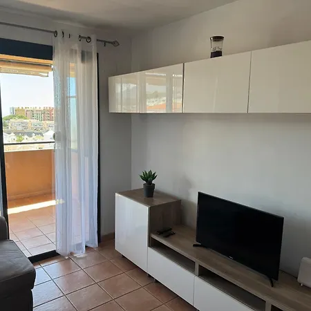 Appartement Family-friendly Oasis In With Panoramic Terrace & Private Parking In Tenerife