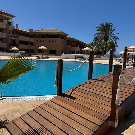 Family-friendly Oasis In With Panoramic Terrace & Private Parking In Tenerife Playa Paraíso